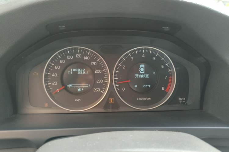 Used Volvo S60 2013 T5 Comfort Edition Instrument Cluster