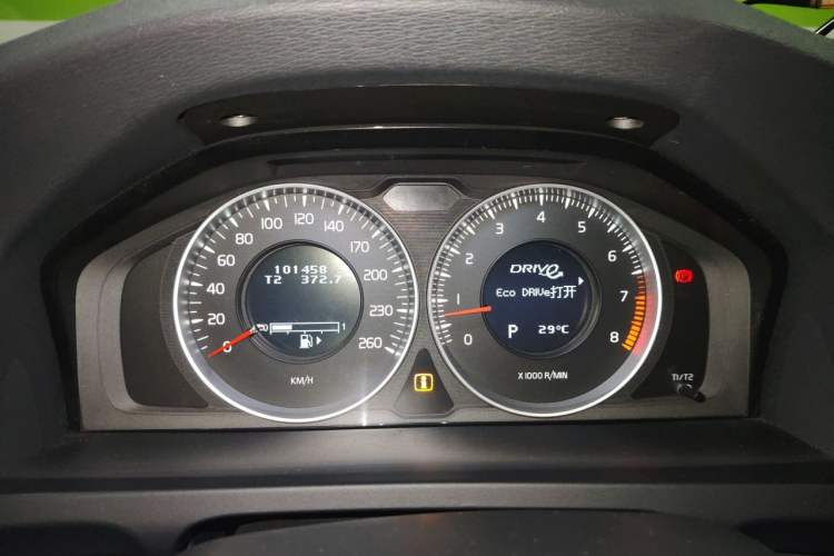 Used Volvo S60 2013 T5 Zhiya Edition Instrument Cluster