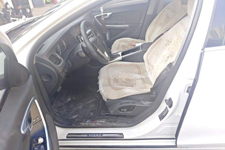 Used Volvo S60 2013 T5 Smart Edition Left Front Seat