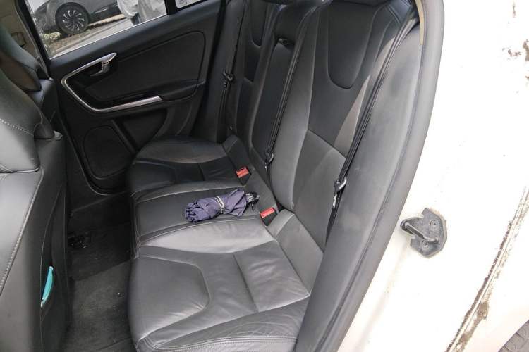 Used Volvo S60 2013 T5 Zhiya Edition Left Rear Seat
