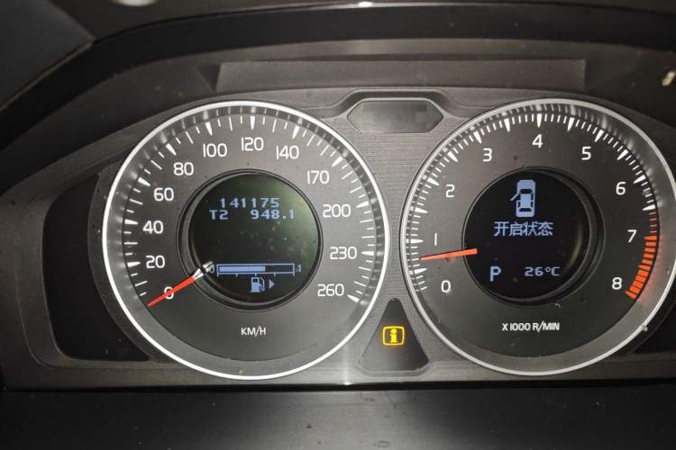 Used Volvo S60 2013 T5 Zhiya Edition Odometer Close Up