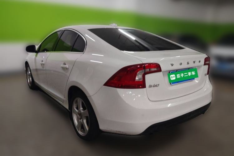 Used Volvo S60 2013 T5 Zhiya Edition Rear Left 45 Deg