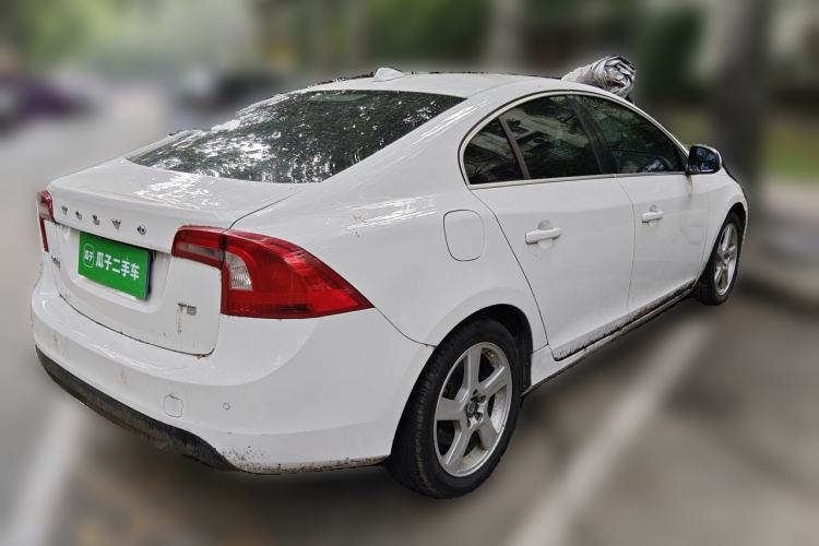 Used Volvo S60 2013 T5 Zhiya Edition Rear Right 45 Deg