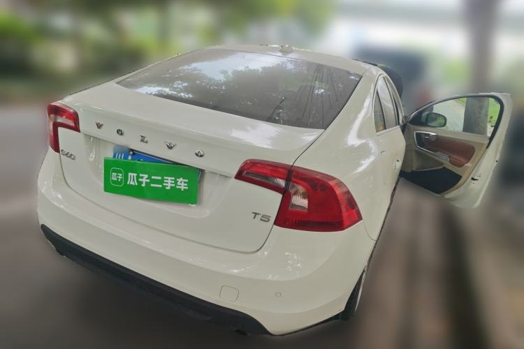 Used Volvo S60 2013 T5 Comfort Edition Rear Right 45 Deg
