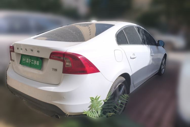 Used Volvo S60 2013 T5 Comfort Edition Rear Right 45 Deg