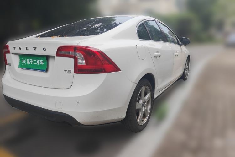 Used Volvo S60 2013 T5 Comfort Edition Rear Right 45 Deg