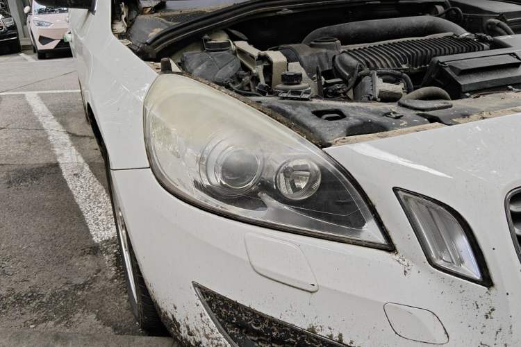 Used Volvo S60 2013 T5 Zhiya Edition Right Front Headlight