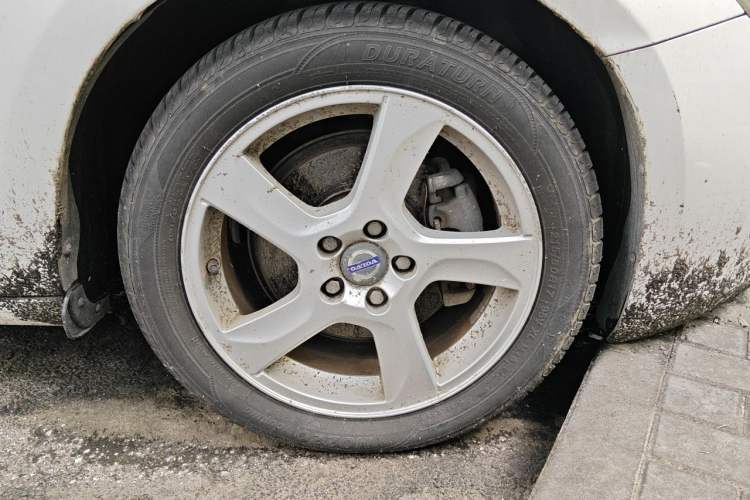 Used Volvo S60 2013 T5 Zhiya Edition Right Front Wheel Hub