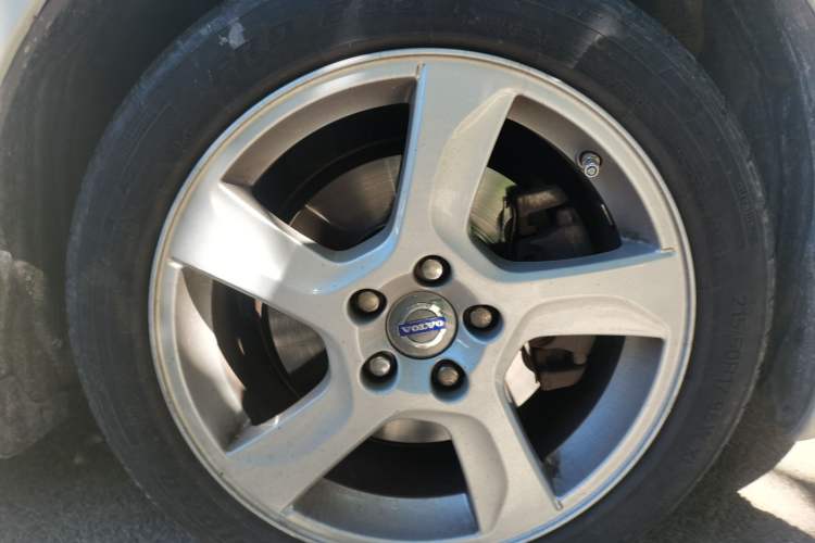Used Volvo S60 2013 T5 Zhiya Edition Right Front Wheel Hub