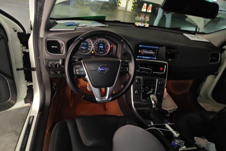 Used Volvo S60 2013 T5 Zhiya Edition Steering Wheel