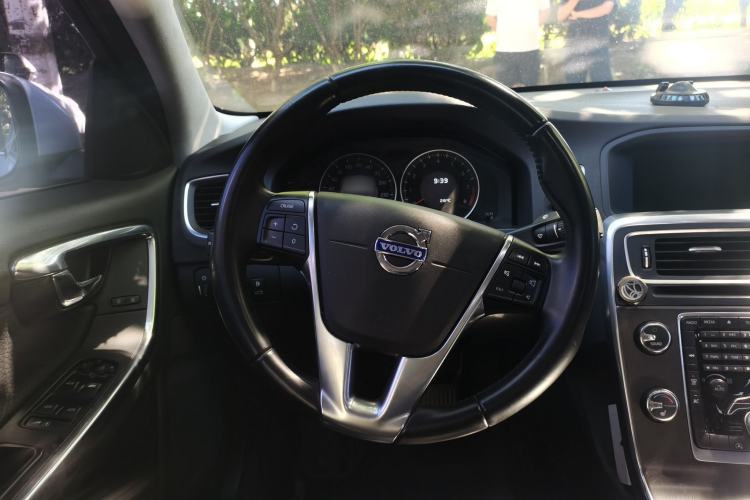 Used Volvo S60 2013 T5 Zhiya Edition Steering Wheel