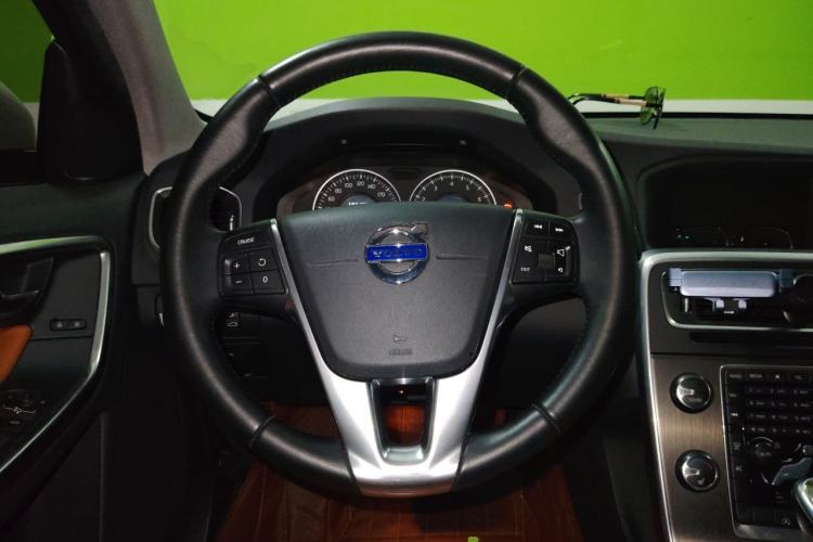 Used Volvo S60 2013 T5 Zhiya Edition Steering Wheel