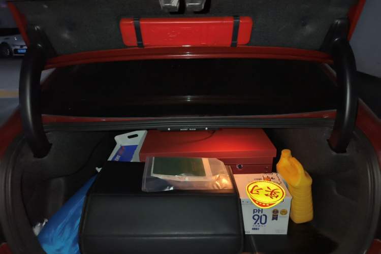 Used Volvo S60 2013 T5 Prestige Edition Trunk