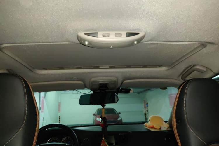 Used Volvo S60 2013 T5 Comfort Edition Headliner