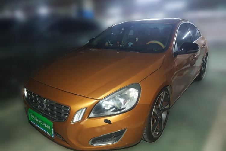Used Volvo S60 2013 T5 Comfort Edition Guazi used car, China used car export, Used car for sale, Used cars, Cheapest cars for sale