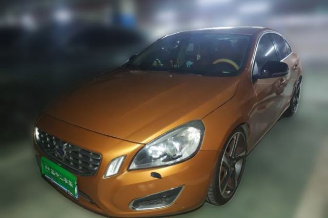Ojetý Volvo S60 2013 T5 Comfort Edition
