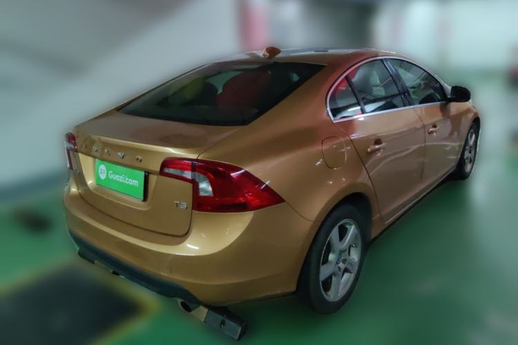 Used Volvo S60 2013 T5 Comfort Edition Rear Right 45 Deg
