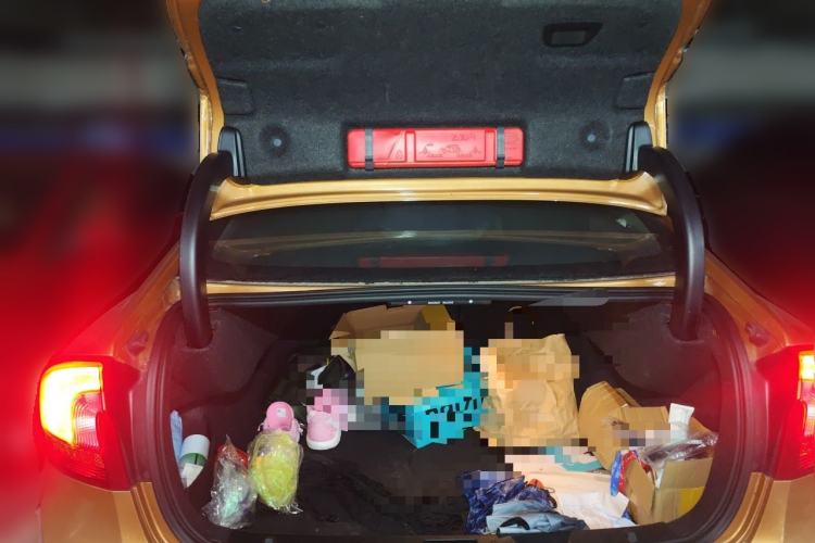 Used Volvo S60 2013 T5 Comfort Edition Trunk