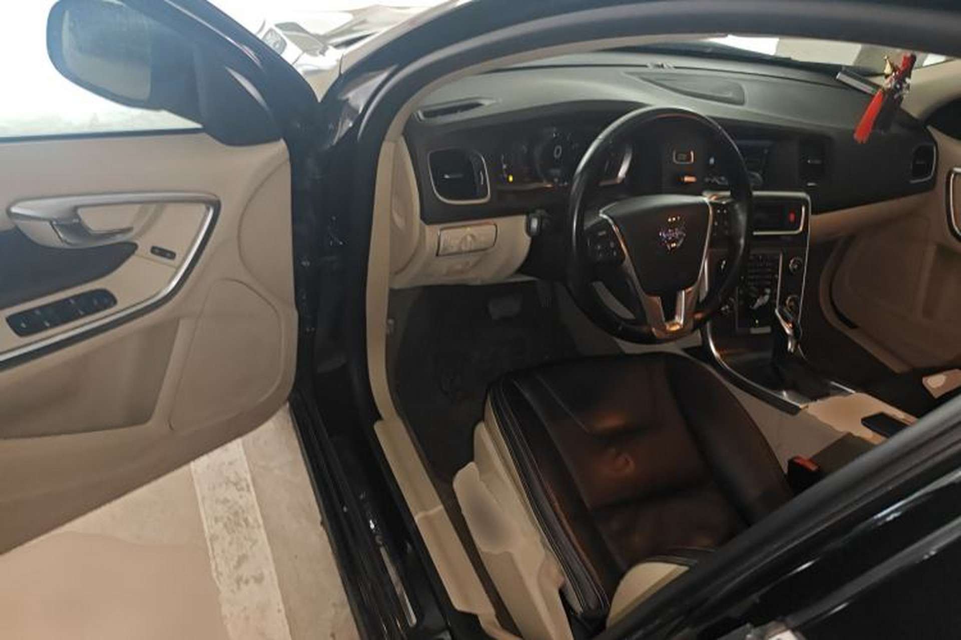 Used Volvo S60 2014 S60L T5 Intelligent Drive Edition Driver Seat