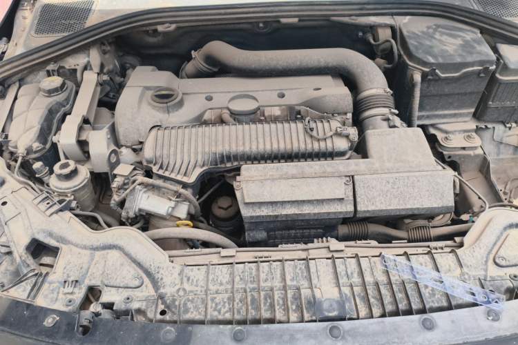 Used Volvo S60 2014 S60L T5 Intelligent Drive Edition Engine Bay