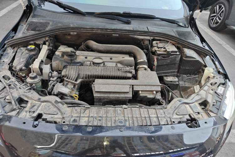 Used Volvo S60 2014 S60L T5 Intelligent Drive Edition Engine Bay