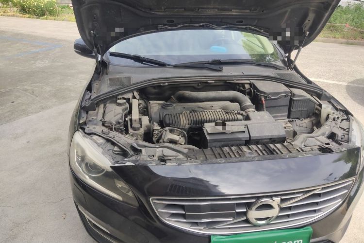 Used Volvo S60 2014 S60L T5 Smart Upgrade Edition Engine Bay Right