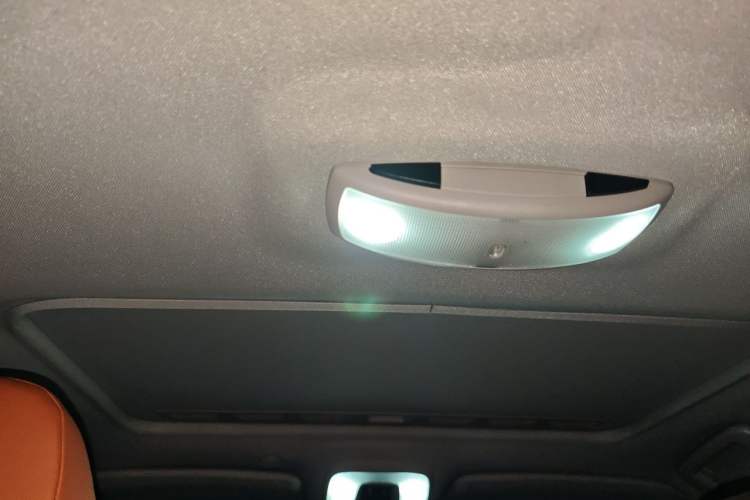 Used Volvo S60 2014 S60L 2.0T Zhiyuan Edition Headliner