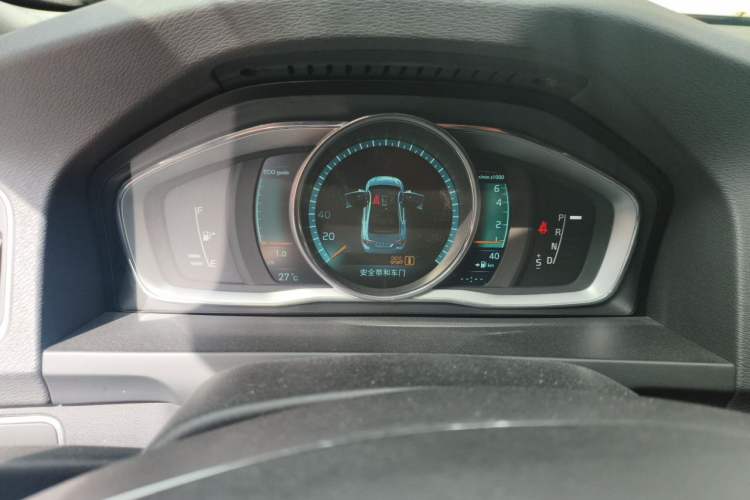 Used Volvo S60 2014 S60L T5 Intelligent Drive Edition Instrument Cluster