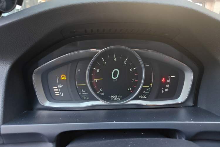 Used Volvo S60 2014 S60L T5 Intelligent Drive Edition Instrument Cluster