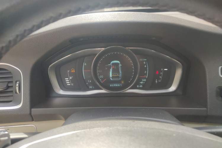 Used Volvo S60 2014 S60L T5 Smart Upgrade Edition Instrument Cluster