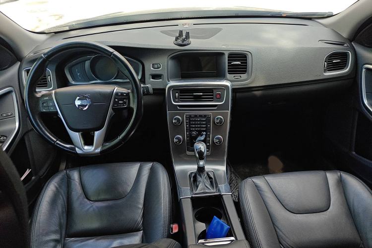Used Volvo S60 2014 S60L T5 Intelligent Drive Edition Interior 2