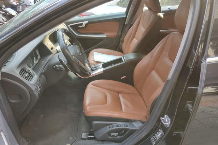 Used Volvo S60 2014 S60L T5 Smart Upgrade Edition Left Front Seat