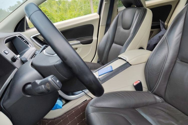 Used Volvo S60 2014 S60L T5 Intelligent Drive Edition Left Front Seat