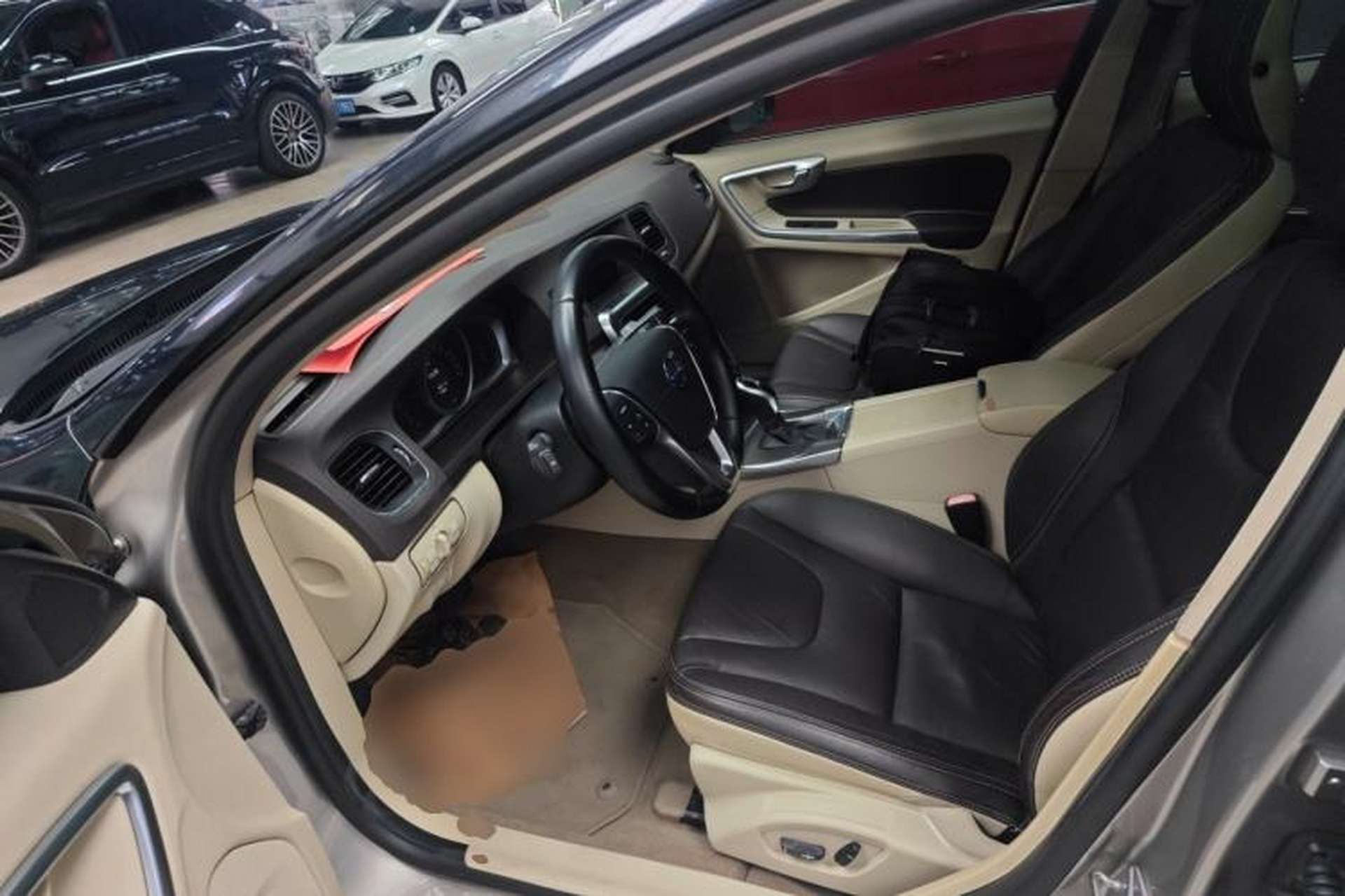 Used Volvo S60 2014 S60L 2.0T Zhiyuan Edition Left Front Seat