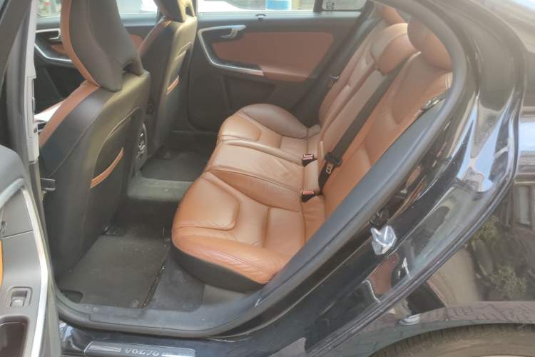 Used Volvo S60 2014 S60L T5 Smart Upgrade Edition Left Rear Seat