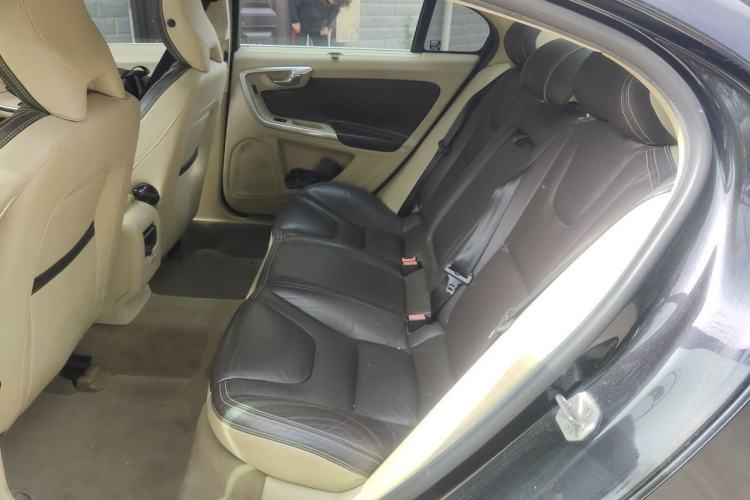 Used Volvo S60 2014 S60L T5 Smart Upgrade Edition Left Rear Seat