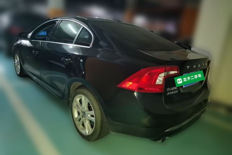 Used Volvo S60 2014 S60L 2.0T Zhiyuan Edition Rear Left 45 Deg