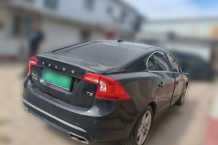 Used Volvo S60 2014 S60L T5 Intelligent Drive Edition Rear Right 45 Deg