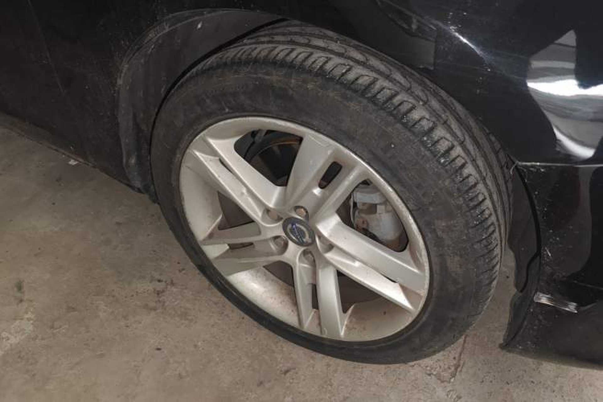 Used Volvo S60 2014 S60L T5 Intelligent Drive Edition Right Front Wheel Hub