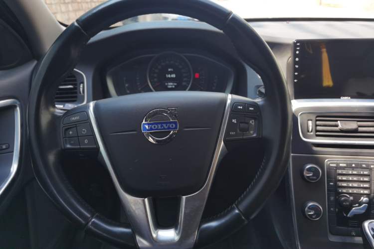 Used Volvo S60 2014 T5 Zhiyi Edition Steering Wheel