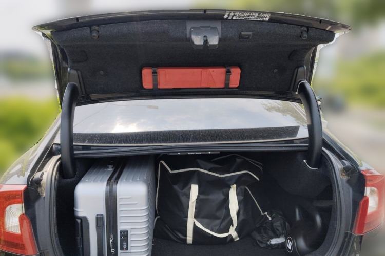 Used Volvo S60 2014 S60L T5 Intelligent Drive Edition Trunk