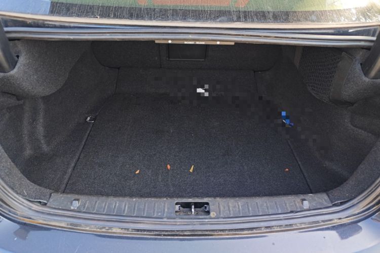 Used Volvo S60 2014 T5 Zhiyi Edition Trunk