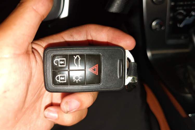 Used Volvo S60 2014 S60L 2.0T Zhiyuan Edition Vehicle Key