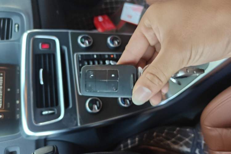 Used Volvo S60 2014 S60L T5 Intelligent Drive Edition Vehicle Key