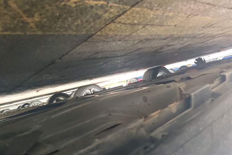 Used Volvo S60 2014 S60L 2.0T Zhiyuan Edition Chassis Rear Left