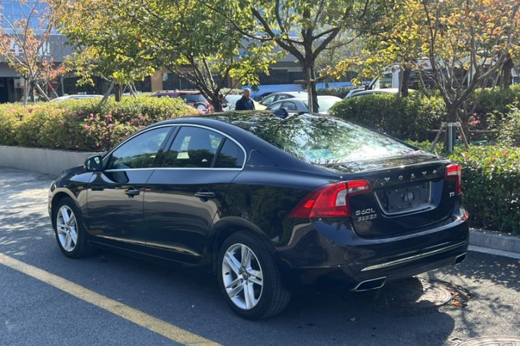Used Volvo S60 2014 S60L T5 Intelligent Drive Edition Exterior 5