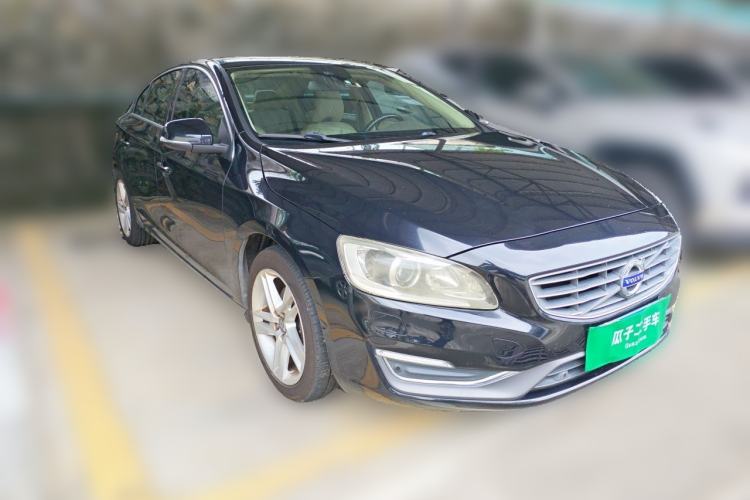 Used Volvo S60 2014 S60L T5 Intelligent Drive Edition Front Right 45 Deg
