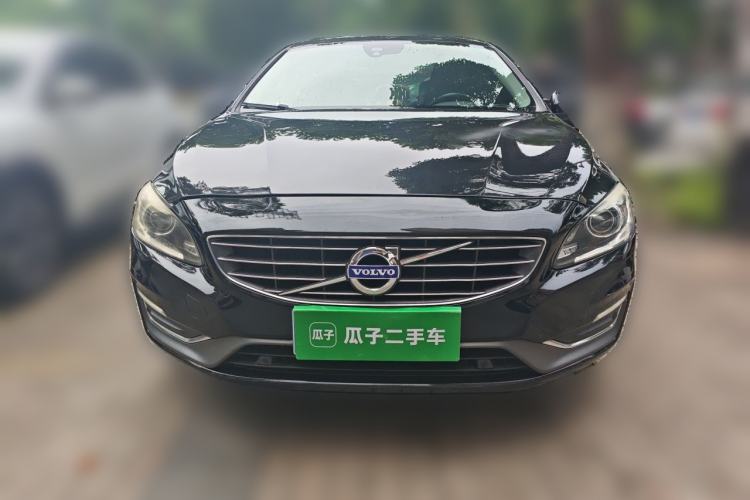 Used Volvo S60 2014 S60L 2.0T Zhiyuan Edition Front