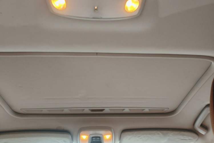 Used Volvo S60 2014 S60L T5 Intelligent Drive Edition Headliner
