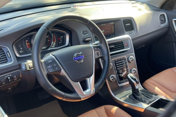 Used Volvo S60 2014 S60L T5 Intelligent Drive Edition Interior 2